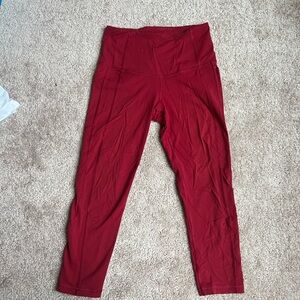 VS SPORT Red High-Waisted 3/4 Leggings with pockets - size small